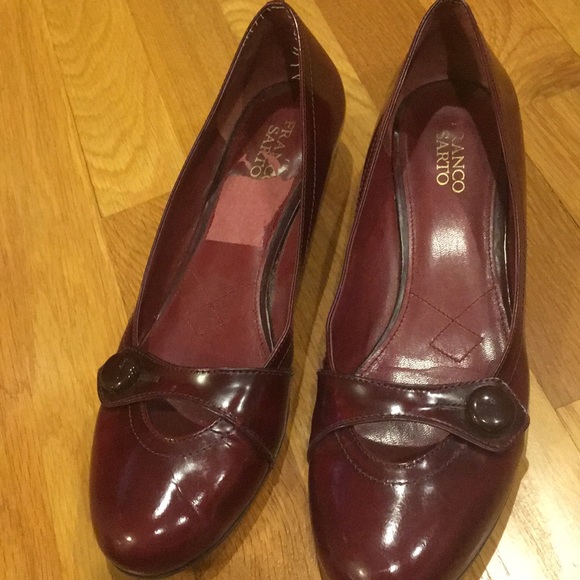 Franco Sarto Burgundy low heels - Picture 2 of 3